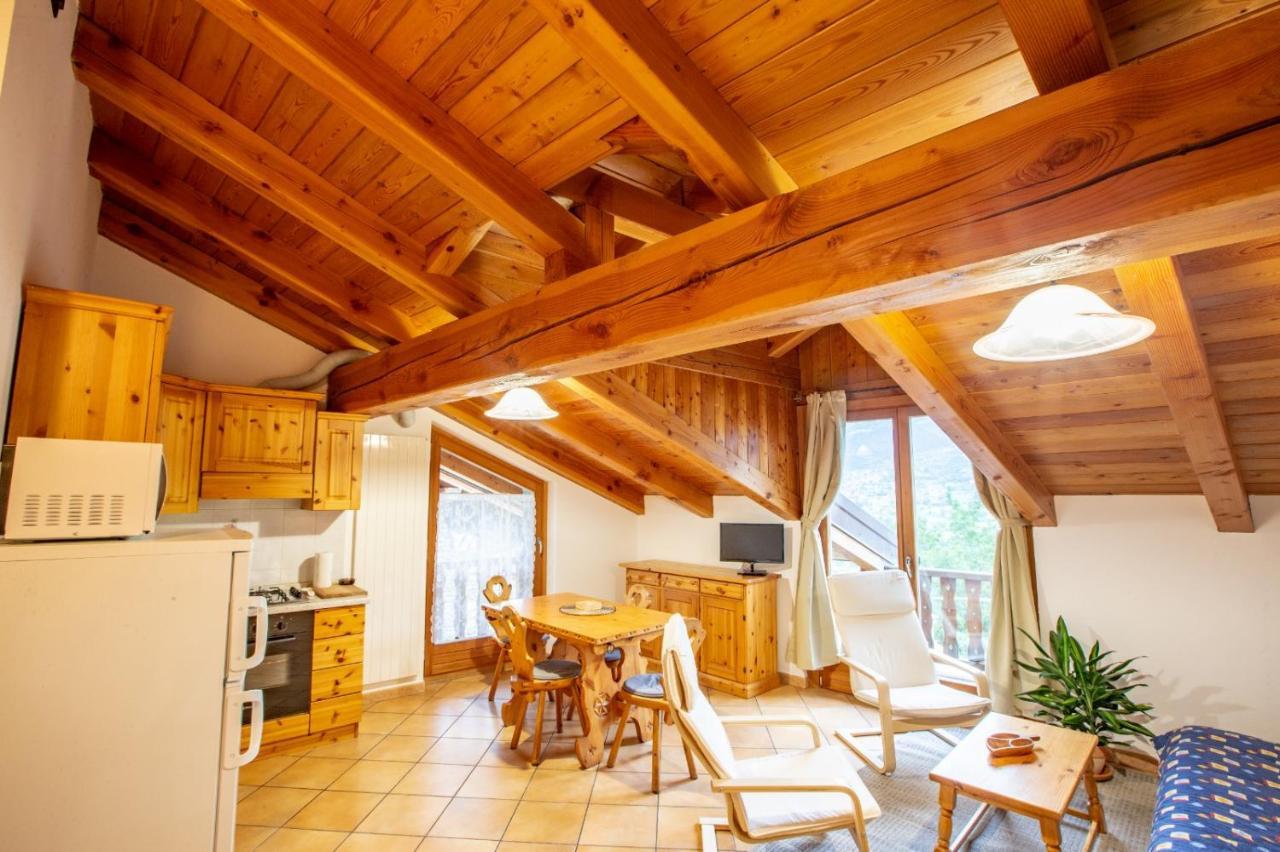 Apartamento Casa Alpina - Sarre Aosta Exterior foto