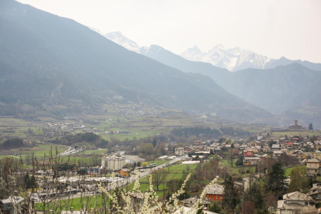 Apartamento Casa Alpina - Sarre Aosta Exterior foto