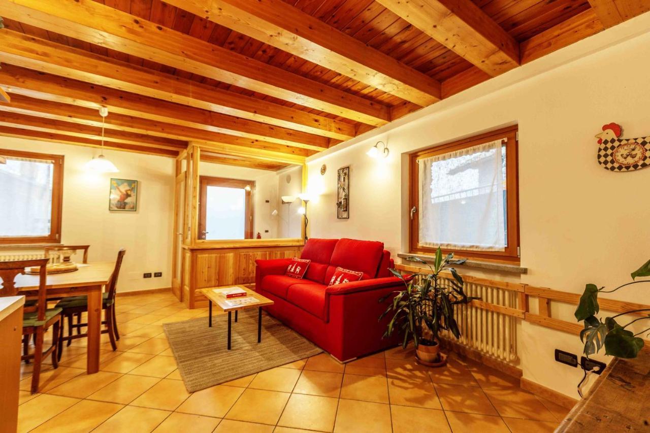 Apartamento Casa Alpina - Sarre Aosta Exterior foto