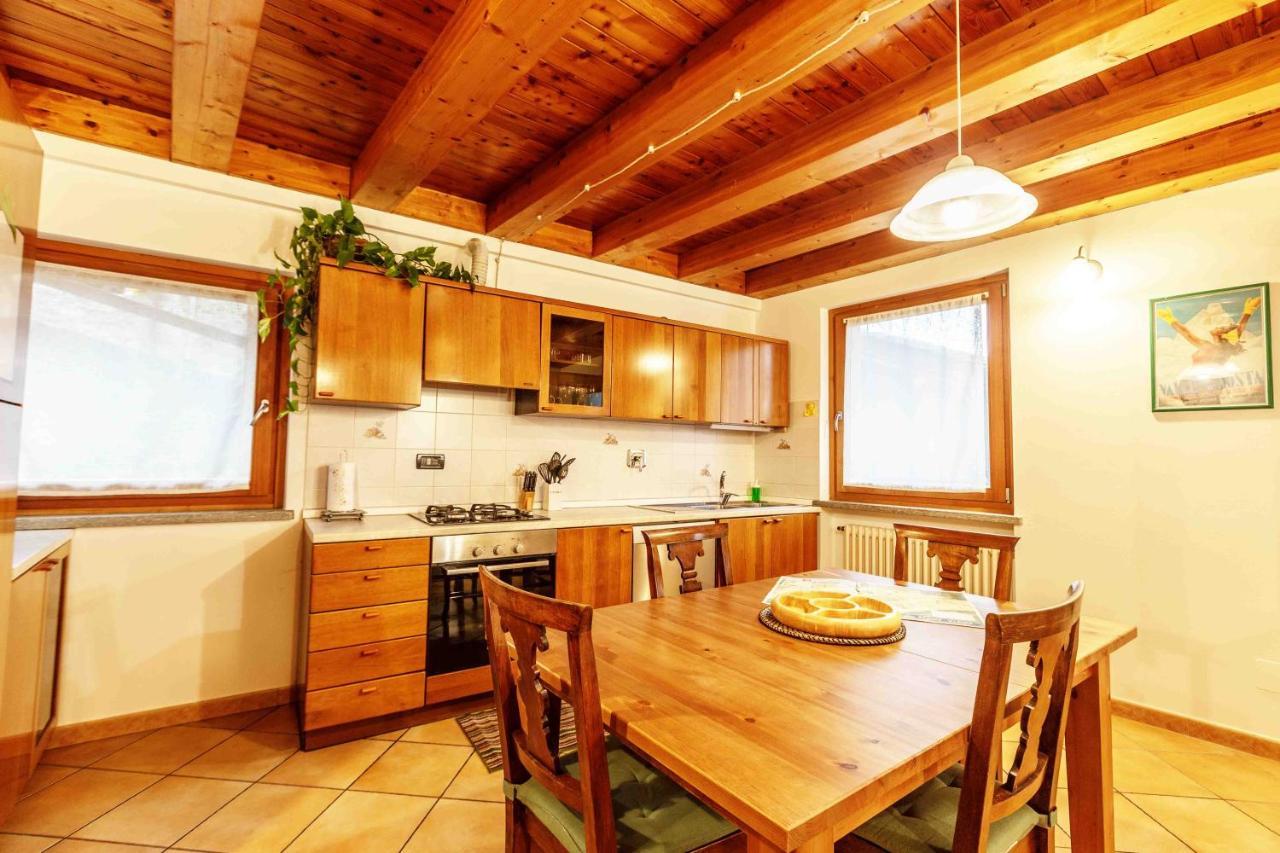Apartamento Casa Alpina - Sarre Aosta Exterior foto