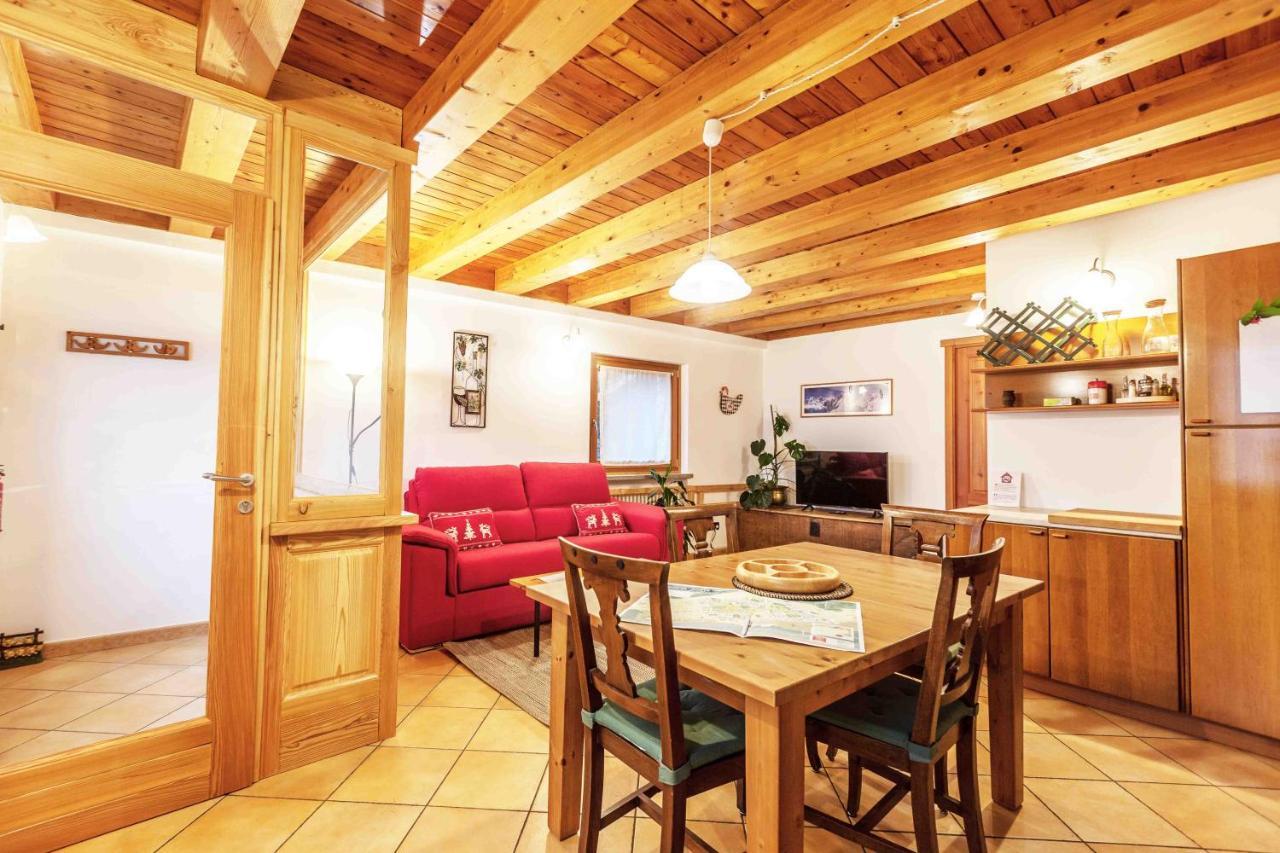 Apartamento Casa Alpina - Sarre Aosta Exterior foto