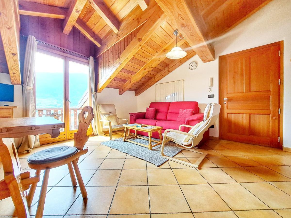 Apartamento Casa Alpina - Sarre Aosta Exterior foto